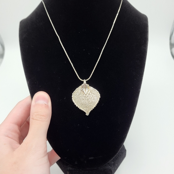 Vintage necklace - Picture 2 of 3